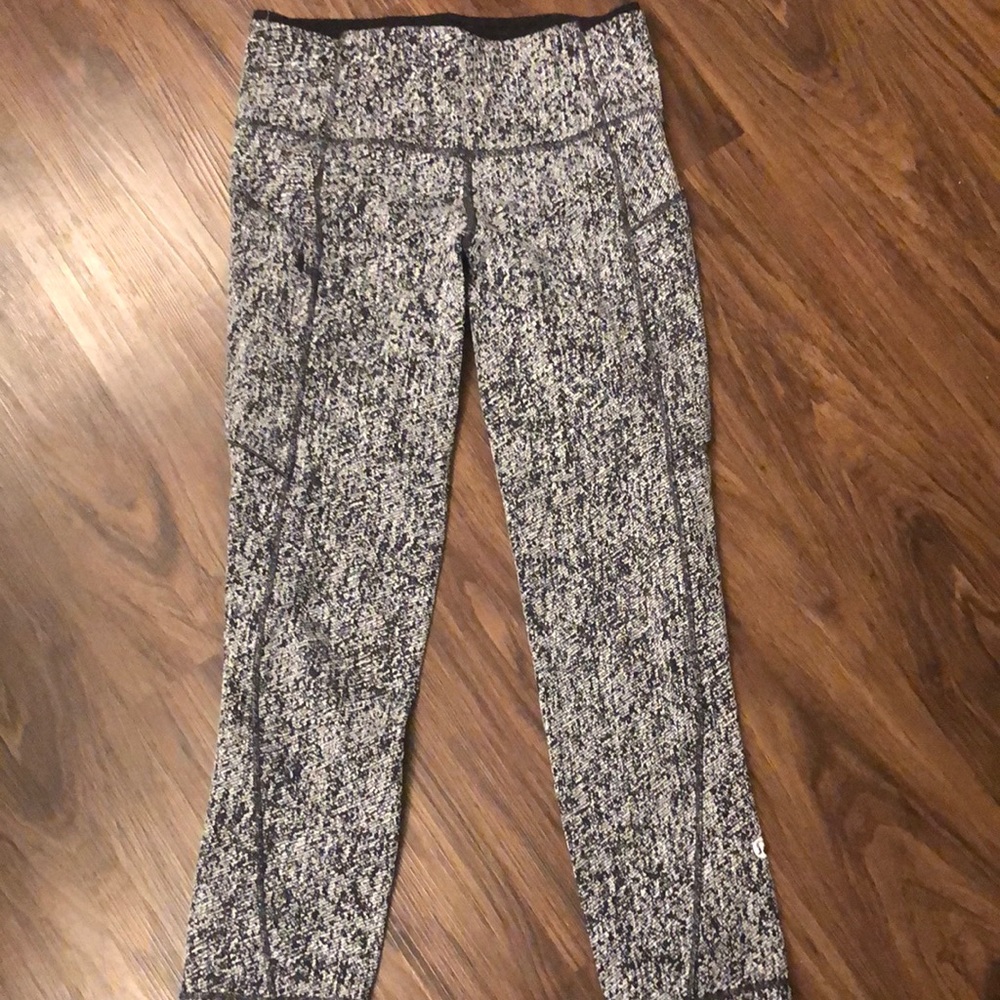 Lulu lemon leggings